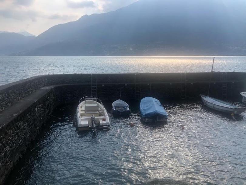 Casa Rosa Lägenhet Dervio Exteriör bild